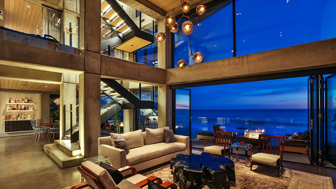 Series 3600-T Folding Door