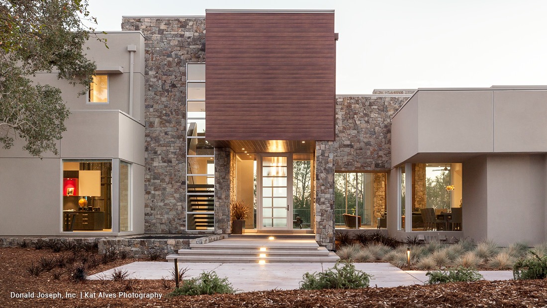 Series 3900-T Hinged Door