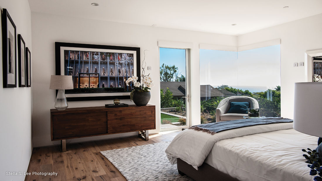 Series 3200-T Hinged Door